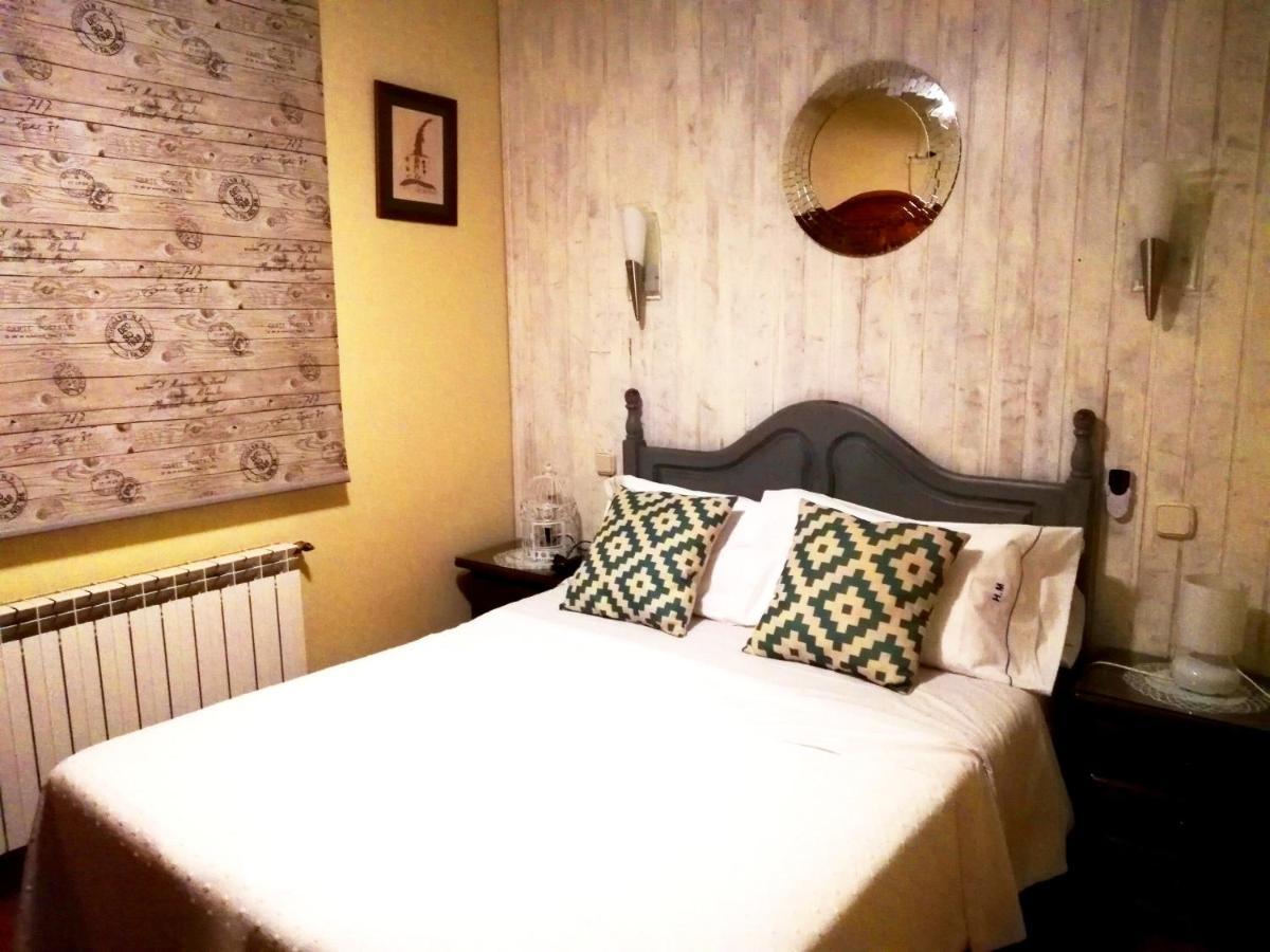 Hostal Martin - Sanabria Ribadelago Zewnętrze zdjęcie