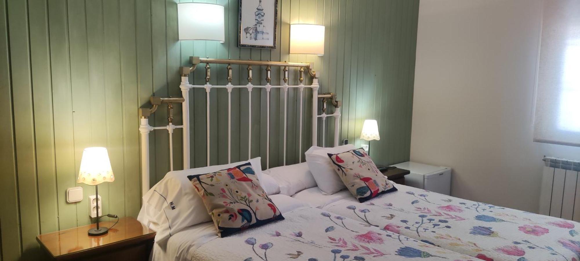 Hostal Martin - Sanabria Ribadelago Zewnętrze zdjęcie