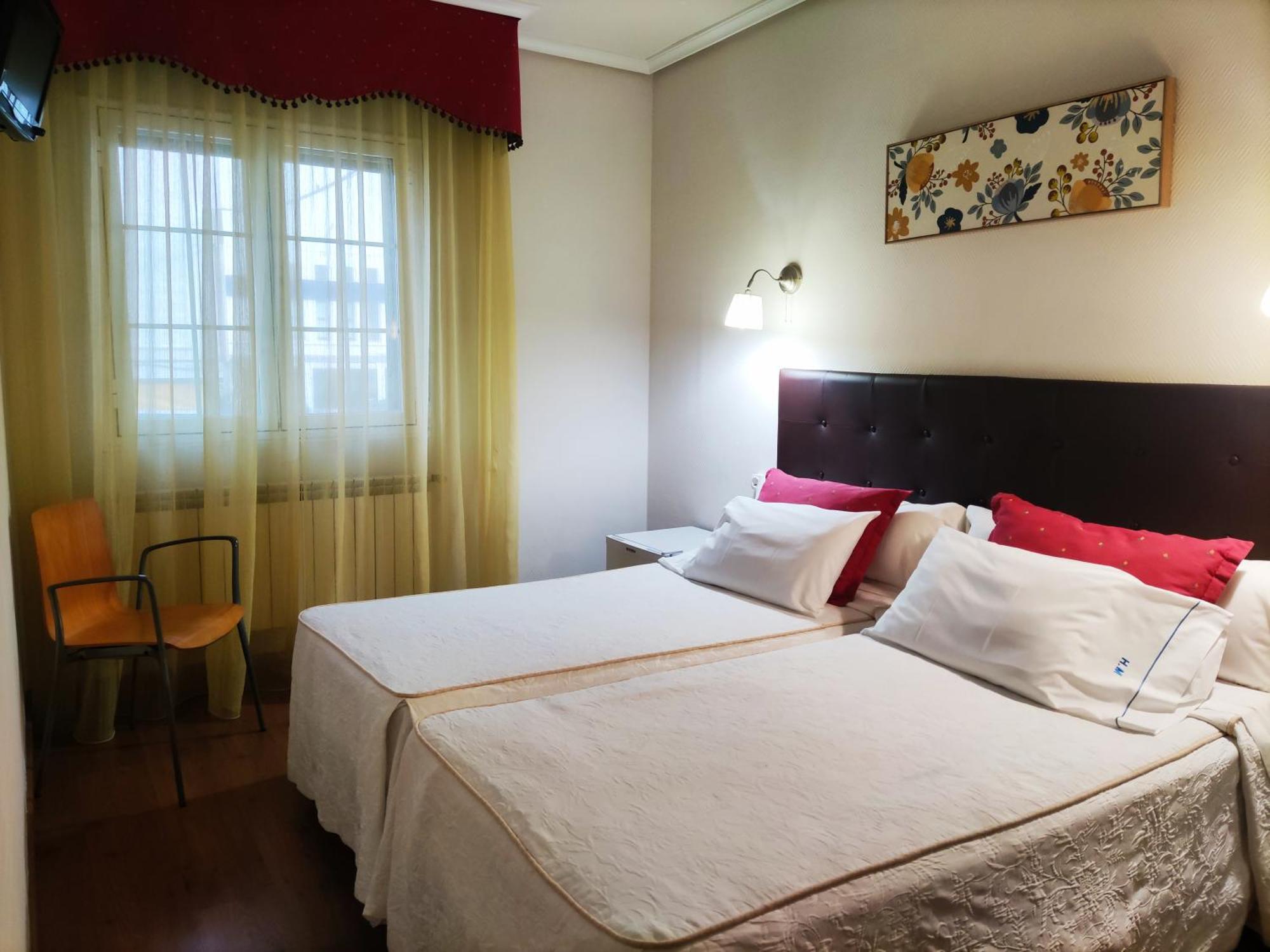 Hostal Martin - Sanabria Ribadelago Zewnętrze zdjęcie