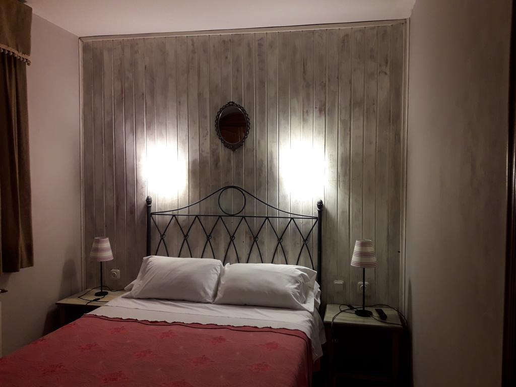 Hostal Martin - Sanabria Ribadelago Zewnętrze zdjęcie