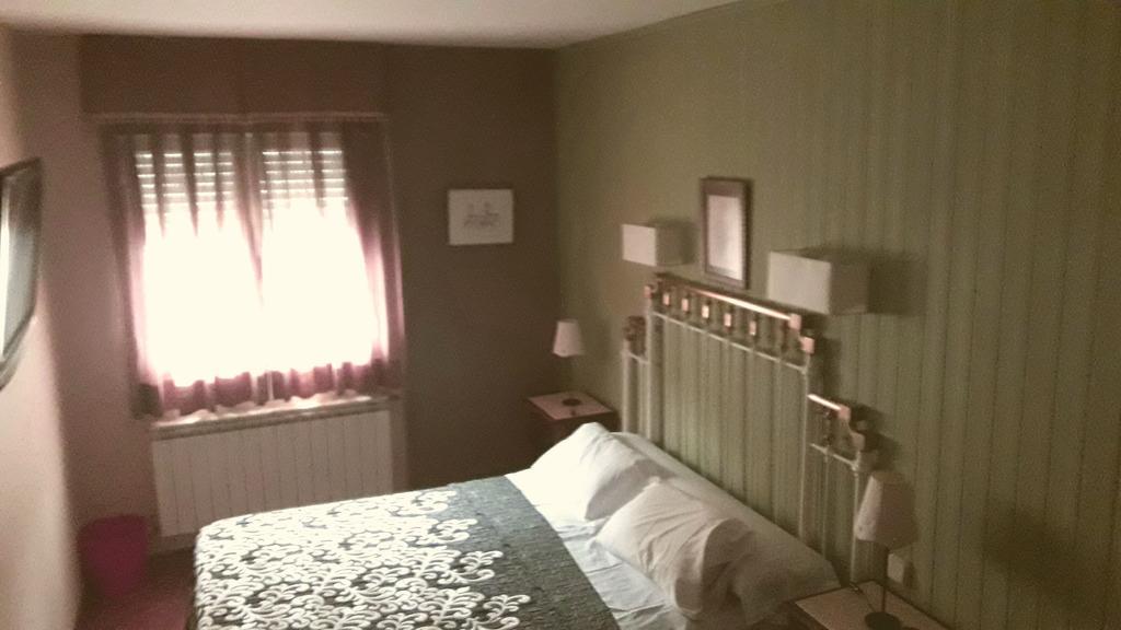 Hostal Martin - Sanabria Ribadelago Zewnętrze zdjęcie