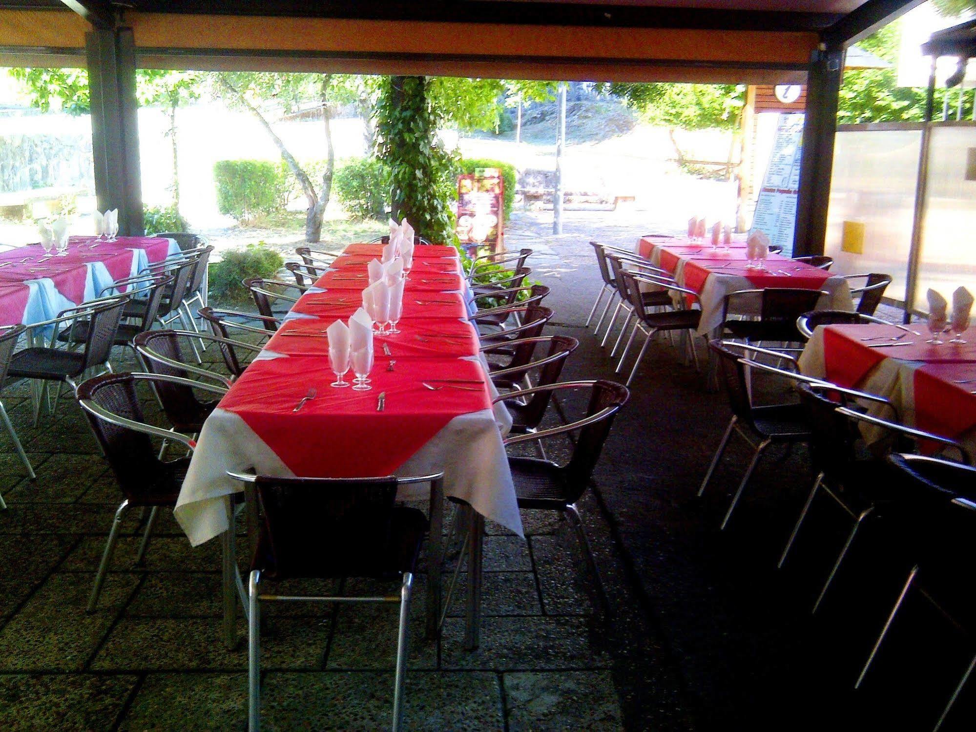 Hostal Martin - Sanabria Ribadelago Zewnętrze zdjęcie
