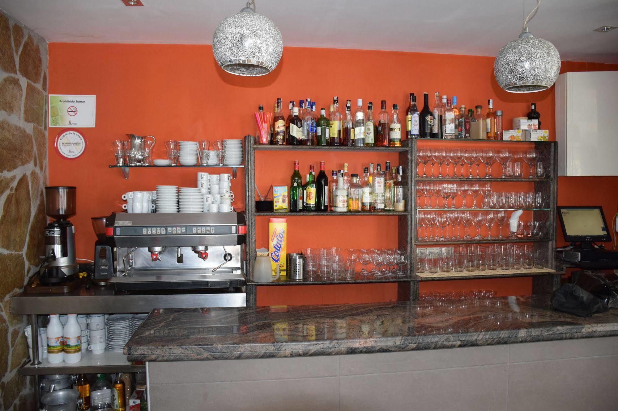 Hostal Martin - Sanabria Ribadelago Zewnętrze zdjęcie