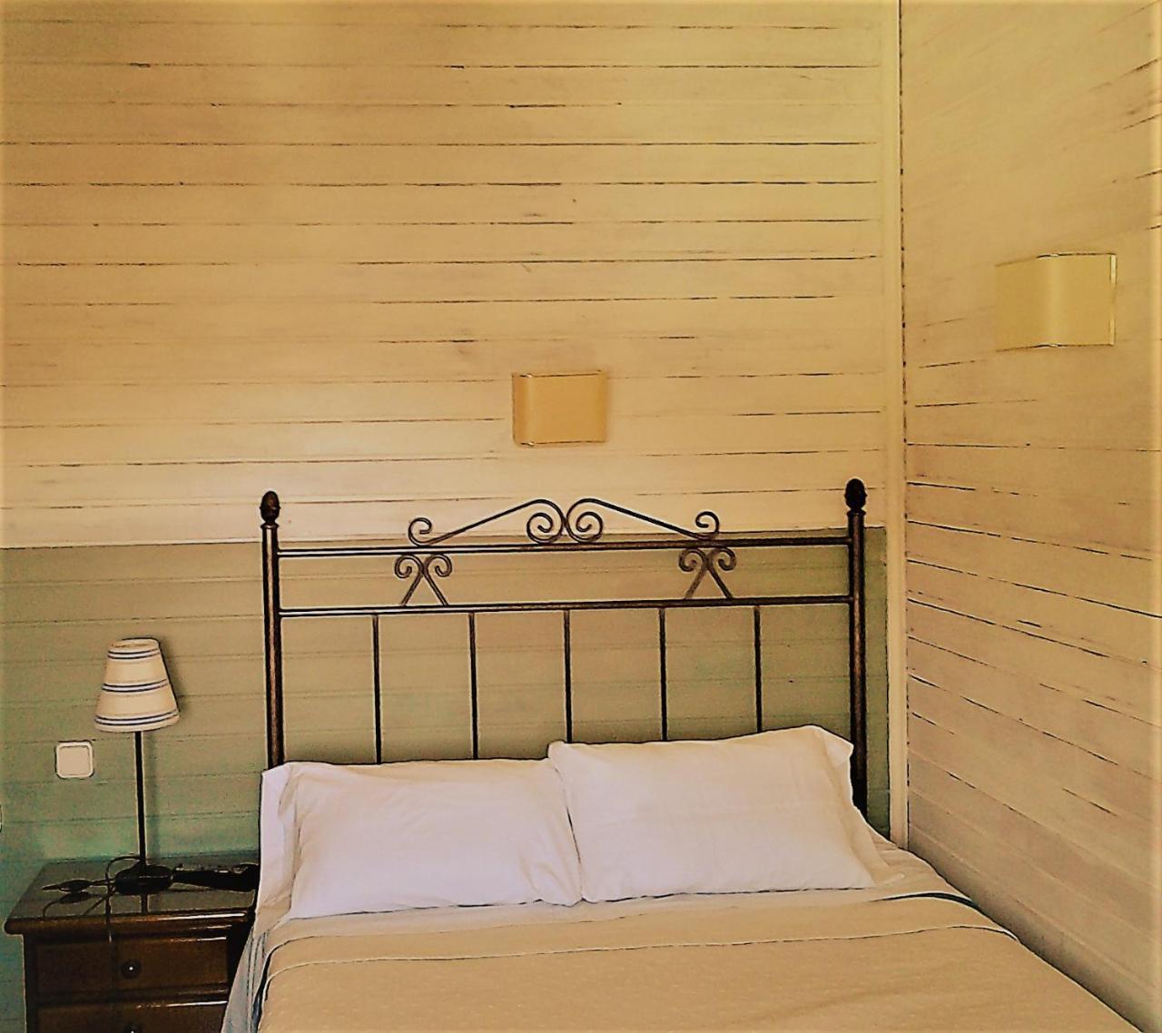 Hostal Martin - Sanabria Ribadelago Zewnętrze zdjęcie
